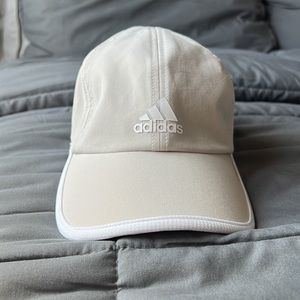 Adidas Women’s super light performance hat